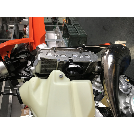RADIATOR GUARD - RG09 Fan Set – KTM HUSQVARNA 2020 4T and 2T #4