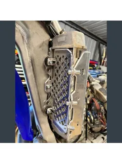 P-TECH Yamaha radiator guard kit RKK013