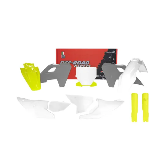FULL PLASTIC KIT 8 PCS WITH FORK PROTECTORS