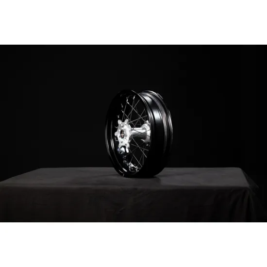 STARK VARG Front * Rear wheel 17