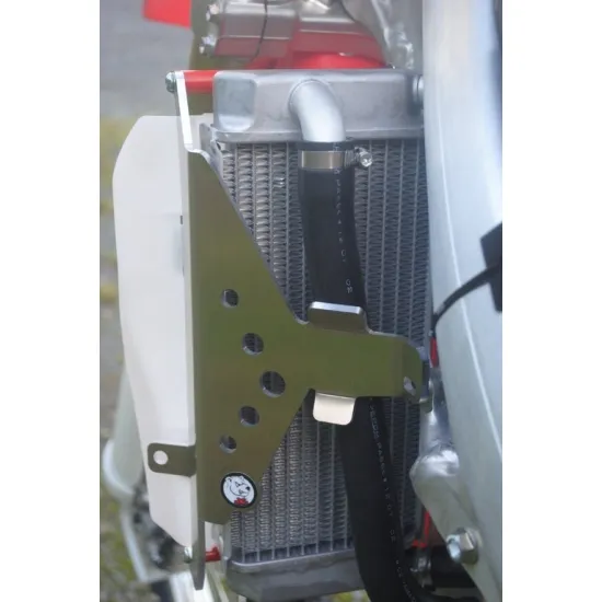 RADIATOR BRACES RED HONDA CRF250R 2010 - 2012