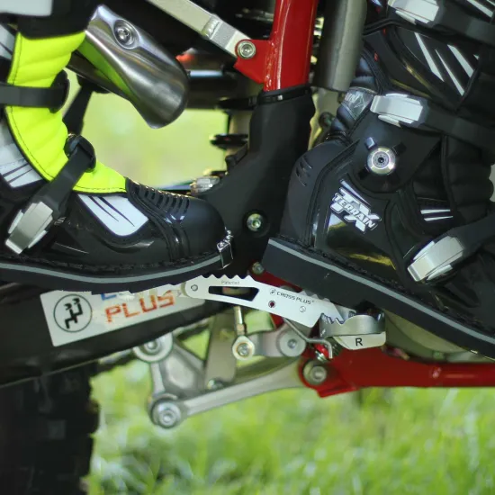 CROSSPLUS HUSQVARNA (2000-2013), SWM (2013-) Passenger Footp #4