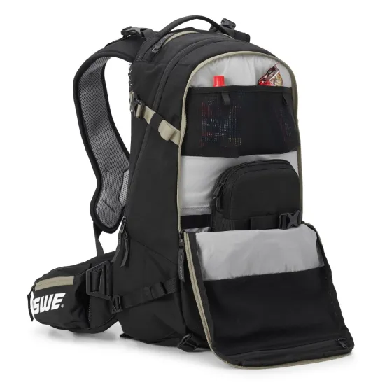 USWE Core 16 Hydration Daypack - 16L |  on Motorcycle Gear #6